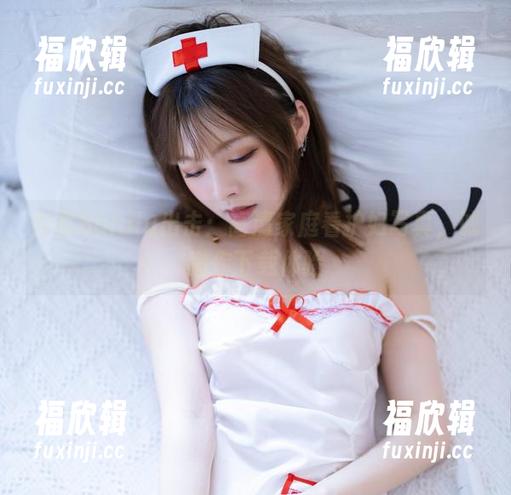 白露Bululu 白露Bululu出击:高清家庭看护妇写真,诚邀你下载体验