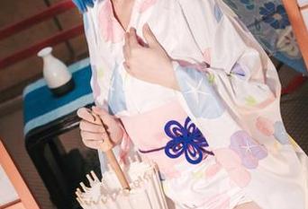 神沢永莉网袜合集：穿上这一袜子，瞬间变身时尚博主！