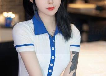 秀人网 – 怎么可能不爱LindaLinda的美脚？此套图资源真是看一遍不够！