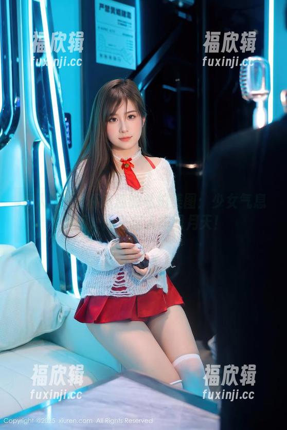 秀人网-z杯悠悠 秀人网 - z杯悠悠的私拍美图:少女气息满满,简直是人间四月天!