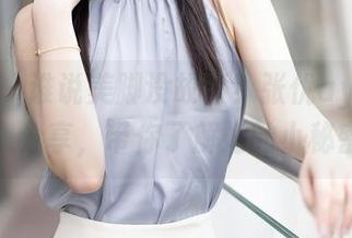 秀人网 – 谁说美脚没故事？张优ayoyo的图集分享，带你了解她的小秘密！