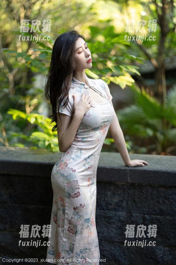 秀人网-戴允祺zoe 秀人网 - 戴允祺zoe的粉色世界:高清照片里隐藏的“小心机”