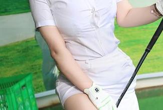 秀人网 – 当李丽莎决心旅拍，这才叫作资源大合集！