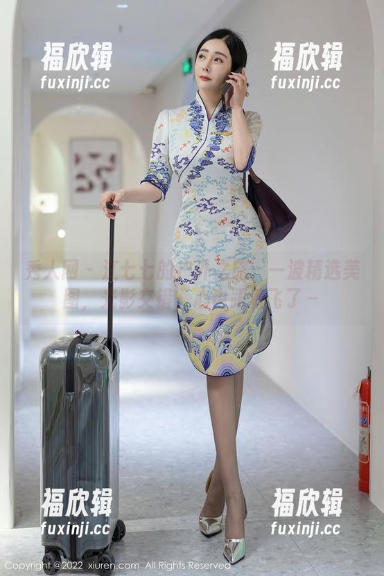 秀人网-江七七 秀人网 - 江七七的户外之旅:一波精选美图,光影交错,心也跟着飞了~