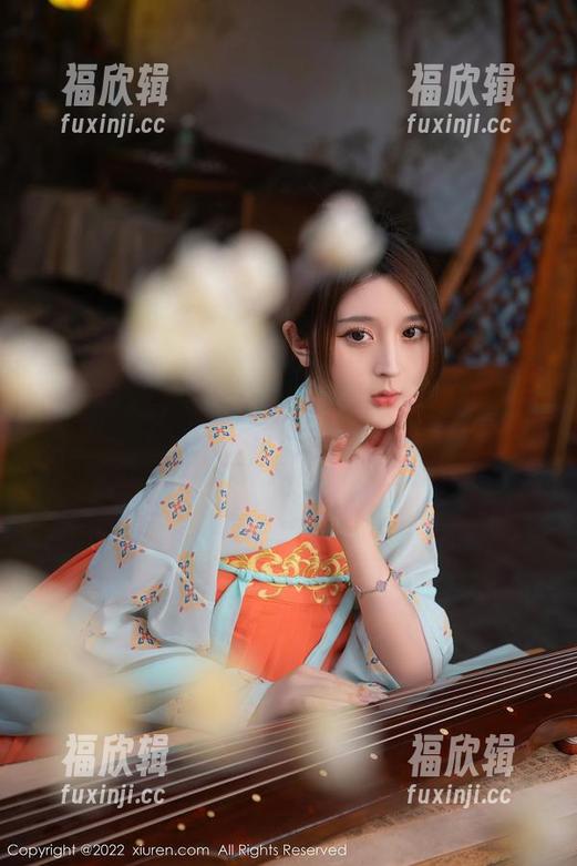 秀人网-糯美子 秀人网 - 天台上的糯美子写真合集:让你忍不住想多看一眼!