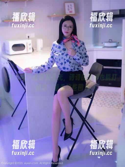秀人网-诗诗 秀人网 - 也许没圣光,诗诗的可爱也能打动你,看看这些图片