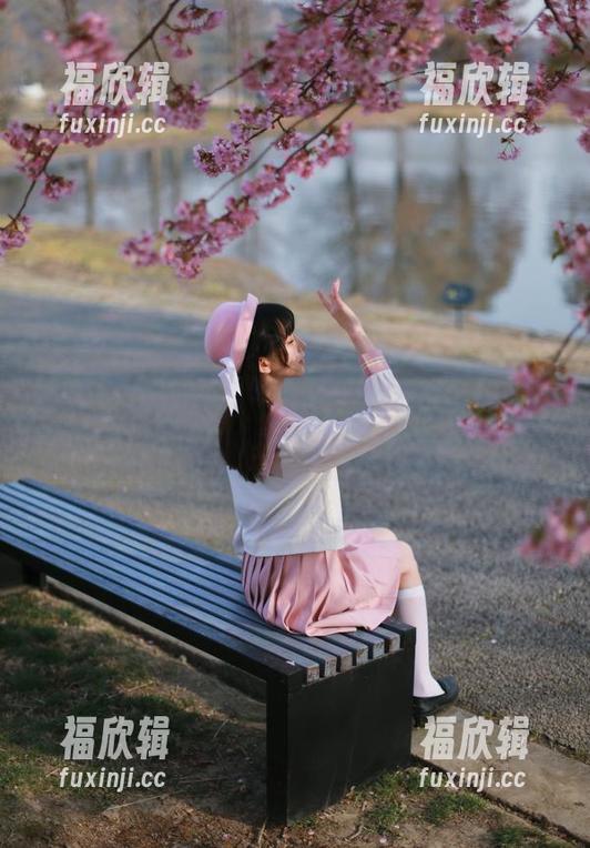 观看绮太郎的JK作品：这不是写真，是快乐的源泉！