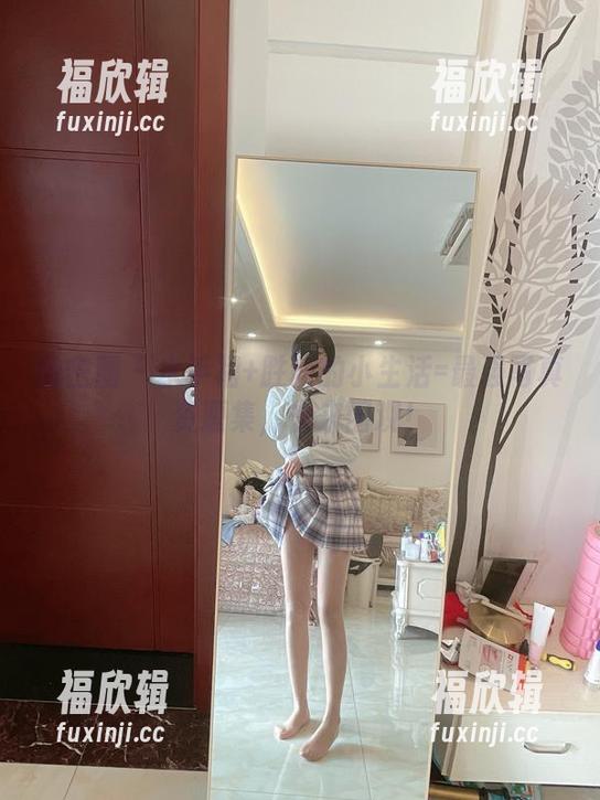 微密圈 - 水手裙+胜利的小生活=最强写真资源集，快来围观！