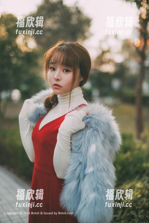 菠萝社-猫九酱Sakura 菠萝社 - 猫九酱Sakura写真:当天使带着点小调皮,真是让人忍不住想多看几眼!
