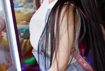 蜜桃社 – 写真里的Cris_卓娅祺：当护士遇上魔法光影