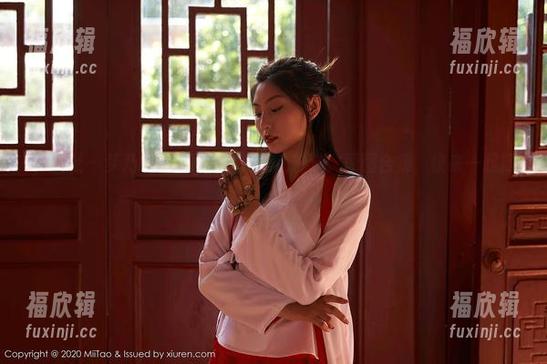 蜜桃社-梦乃Mandy 蜜桃社 - 梦乃Mandy的短裙角色扮演:原图合集,快来一起打卡