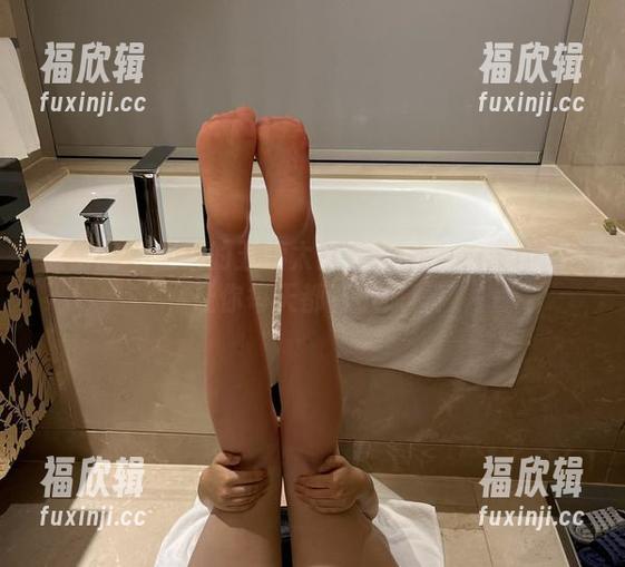 微密圈 - 迷人的五姨太黑丝作品集：下载之后，让你每天都有小惊喜！