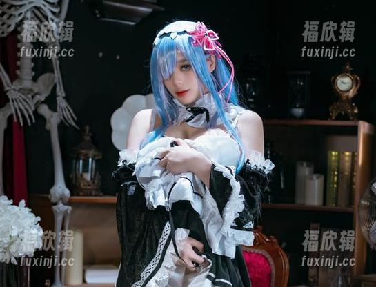 当阿九从不咕咕(九言)内衣碰上原图：忍不住想把桌子搬进画框里！