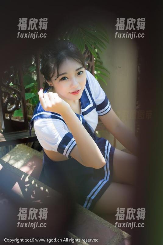 青豆客-黄梦羡 青豆客 - 黄梦羡的灰丝之旅,高清原图带你走过梦境边缘!