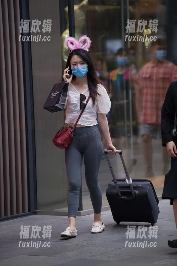 魔镜街拍 - 未来感十足的凯恩图片，快来下载点亮你的心！