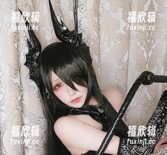 魔太郎圣诞兔子：黑白御猫的免费写真资源你绝对不能错过！